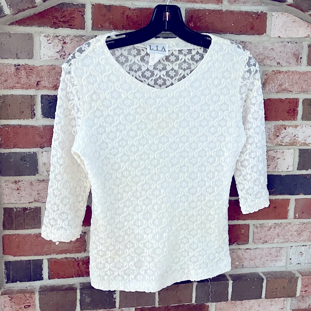 LIA White Lace 1/2 Length Sleeve Top S NWOT - Picture 3 of 9